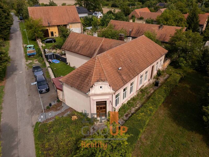 Prodej bytu 2+kk 66 m², Milovice - Benátecká Vrutice