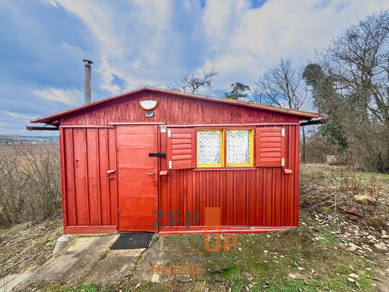 Prodej chaty 1+1 s pozemkem 911 m²|Ostopovice