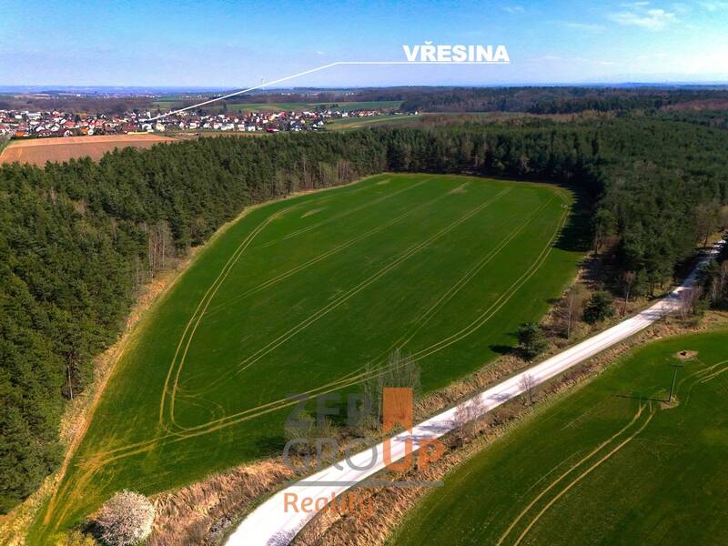Prodej komerčního pozemku 17 441 m², Vřesina