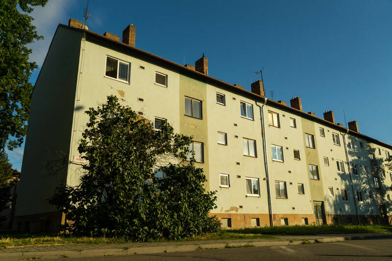 Prodej útulného bytu 2+1 o rozloze 55 m2 s balkonem, sklepem, ulice Křičkova, Hodonín