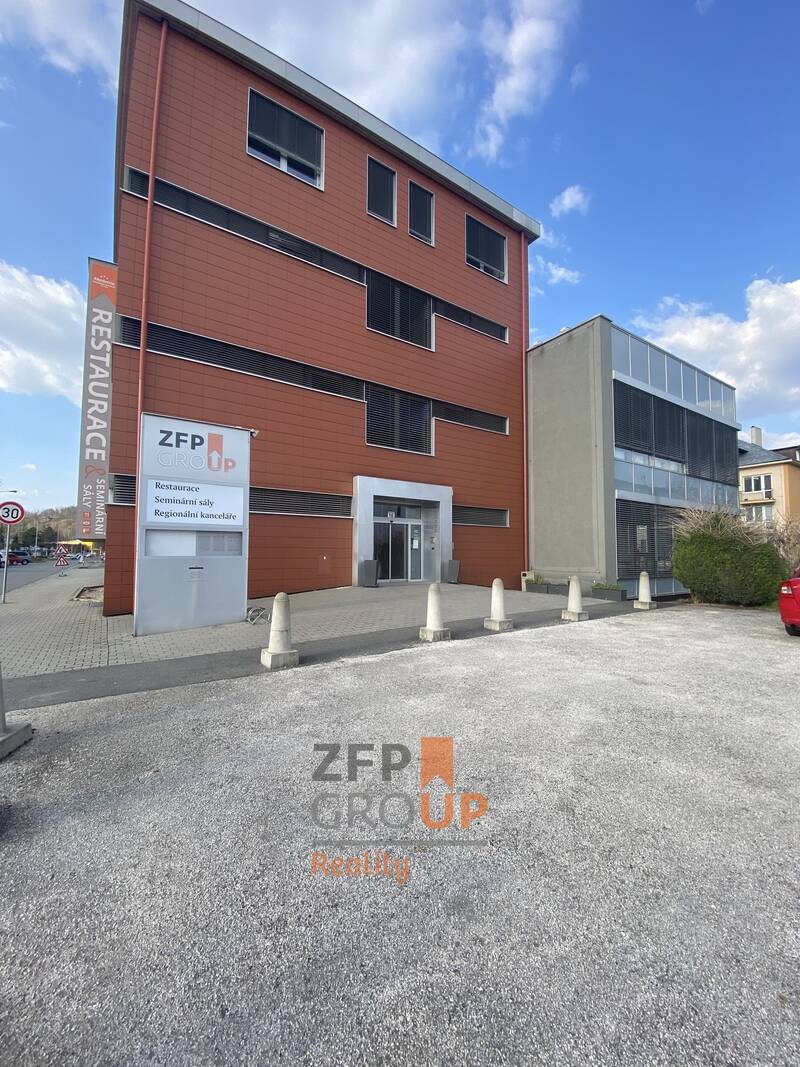Pronájem kanceláře o rozloze 28 m2, ulice Hrušovská, Ostrava - Moravská Ostrava