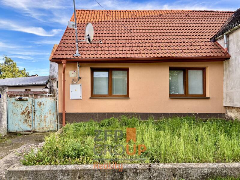 Prodej rodinného domu 39 m² s pozemkem 310 m2, Oponešice u Moravských Budějovic