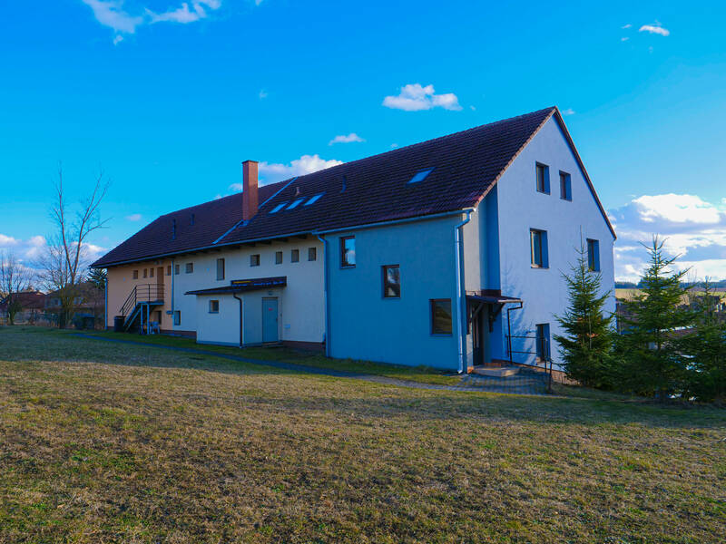 Prodej ubytovacího zařízení o rozloze 824 m2 s pozemky o rozloze 11 719 m2, obec Pomezí, okres Svitavy