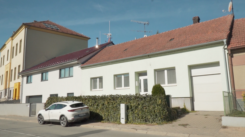 Prodej prostorného RD o ploše 140 m2 s pozemkem 460 m2, ulice Hlavní, Lelekovice