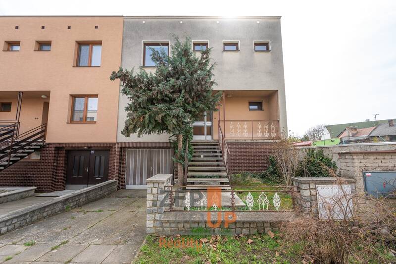 Prodej rodinného domu 300 m², Němčice nad Hanou