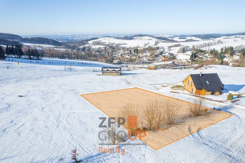 Prodej stavebního pozemku o rozloze 1 015 m², Čenkovice