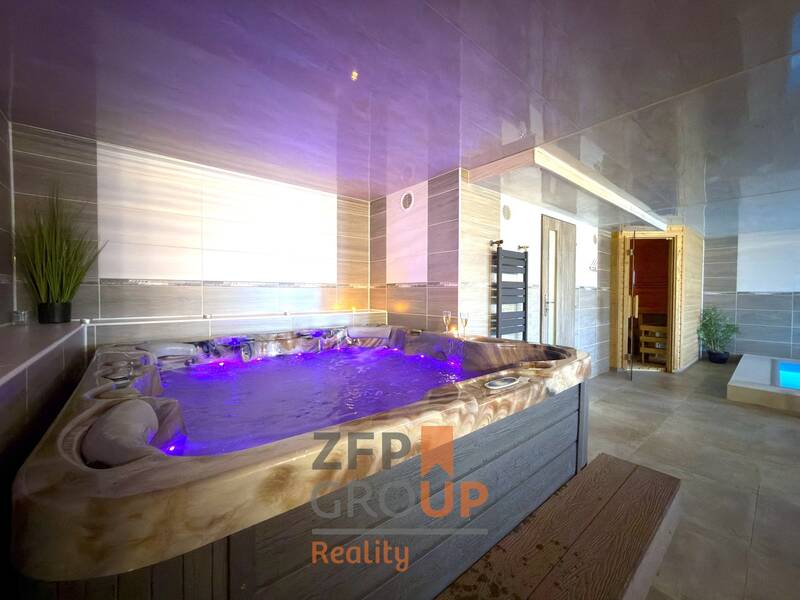 Prodej nemovitosti pro ubytování o rozloze  1 205 m², Tvarožná Lhota