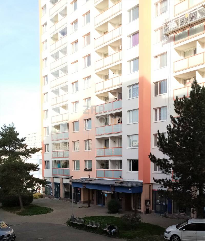 Pronájem bytu 3+kk o rozloze 60 m2 s lodžií, sklepem, ulice Vejvanovského, Praha 4 - Chodov