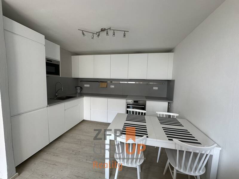 Pronájem bytu 2+kk o rozloze 43 m2, ulice Spodní, Brno - Bohunice