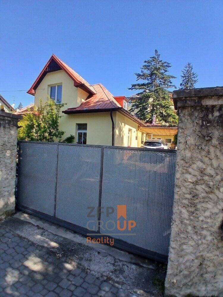 Prodej rodinného domu 120 m², Praha - Braník