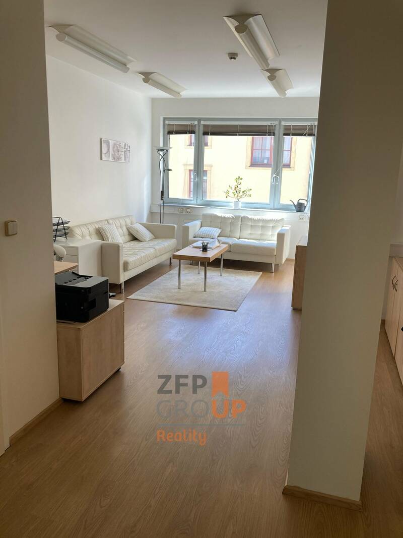Pronájem kanceláře o rozloze 65 m2, ulice Žitavského - Patium Zbraslav, Praha - Zbraslav