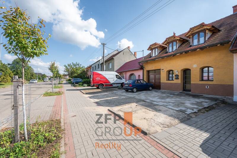 Prodej rodinného domu o rozloze 213 m², ulice Svárov, Velké Bílovice