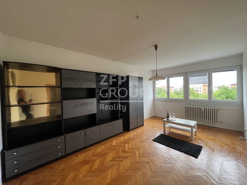Pronájem bytu 2+1 o rozloze 50 m2 s balkonem, sklepem, ulice Bulharská, Ostrava - Poruba