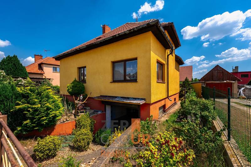 Prodej rodinného domu 165 m², Straškov-Vodochody
