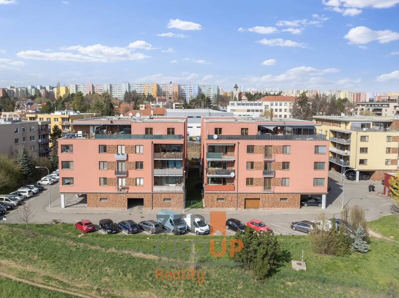 Prodej prostorného bytu o dispozici 3+kk s rozlohou 93 m² , ulice U Leskavy, Brno - Starý Lískovec