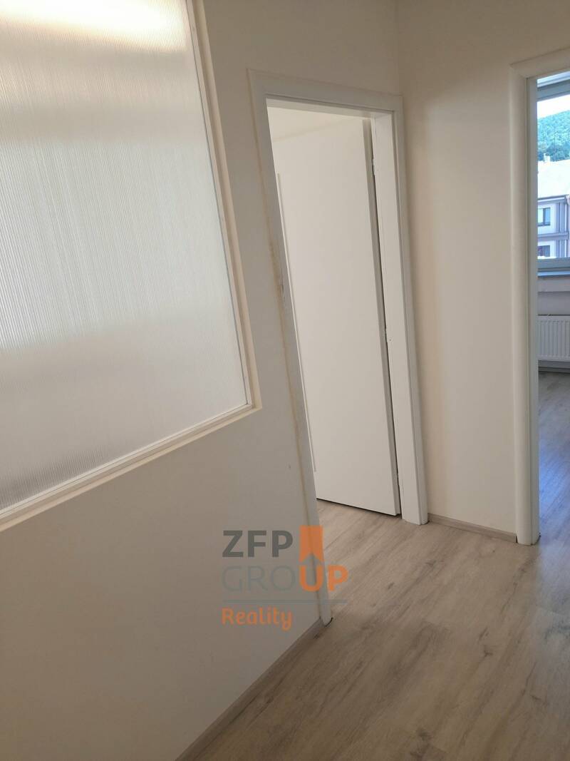 Pronájem kanceláře o rozloze 72,64 m2, ulice Žitavského - Patium Zbraslav, Praha - Zbraslav