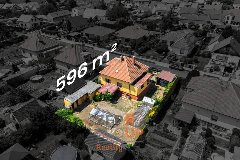 Prodej rodinného domu 165 m², Straškov-Vodochody