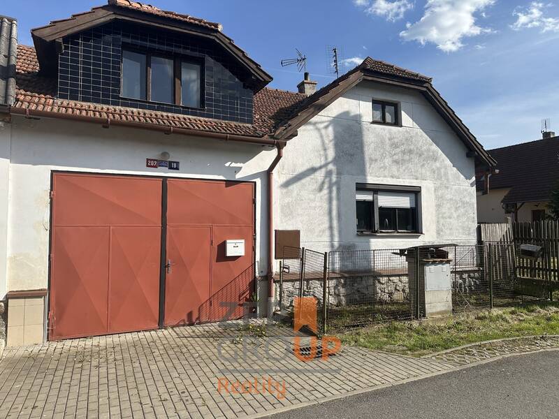 Prodej rodinné domu o rozloze 274 m2, ulice Nechvalická, Prčice - Sedlec