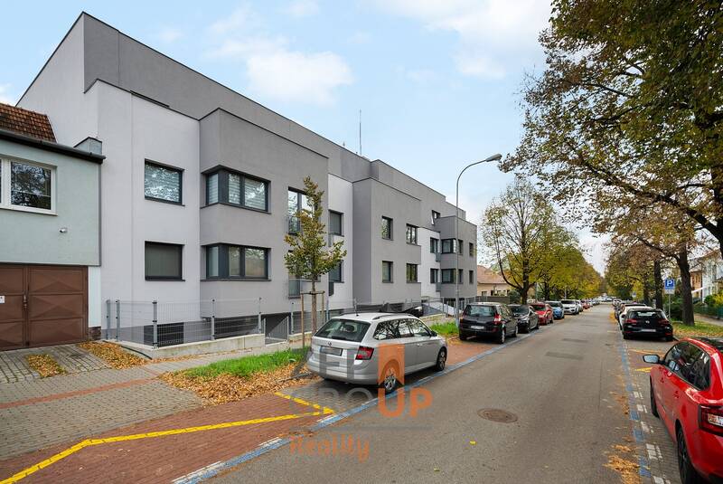 Pronájem bytu 1+kk 33 m²| Brno - Vančurova