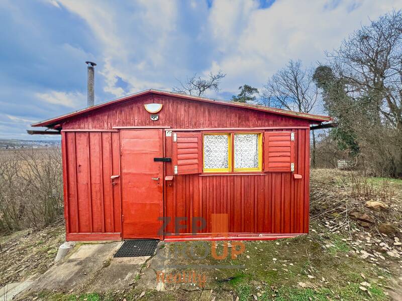 Prodej chaty 1+1 s pozemkem 911 m²|Ostopovice