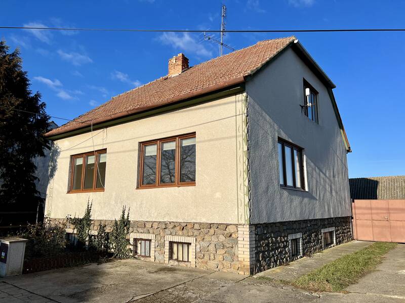 Prodej RD 3+1 s pozemkem 799 m2, Dobřínsko