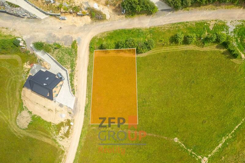 Prodej stavebního pozemku o rozloze 1 015 m2, Čenkovice