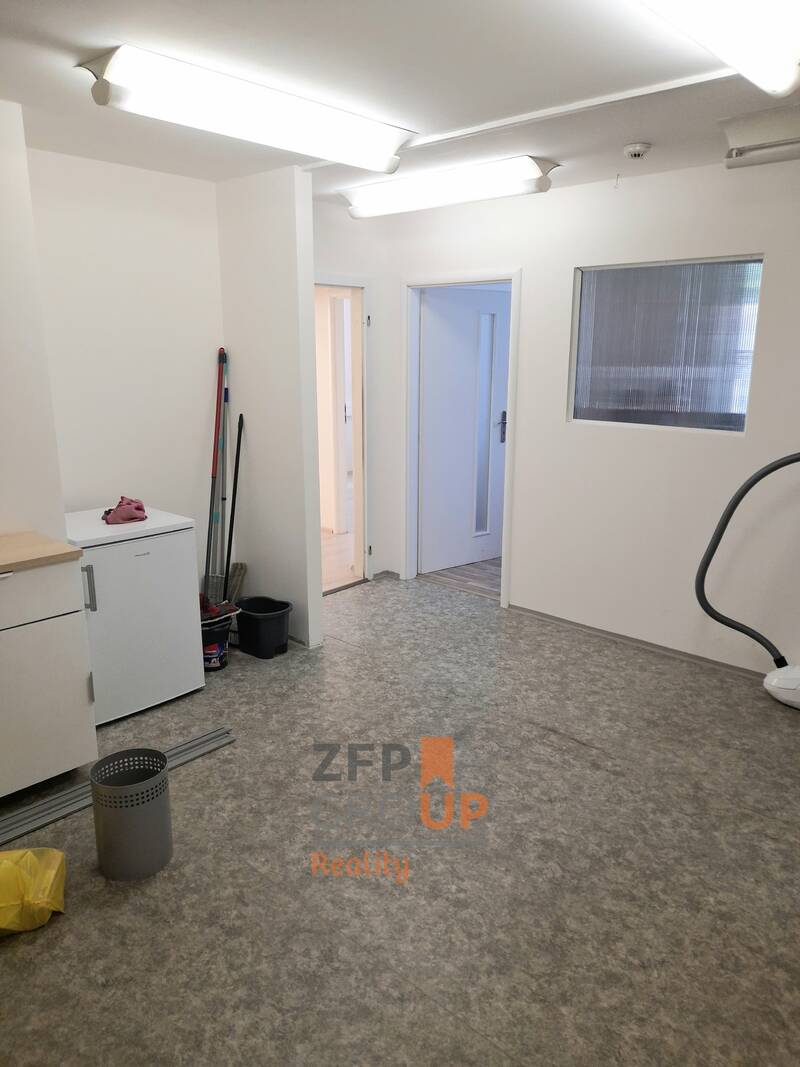 Pronájem kanceláře o rozloze 72,64 m², ulice Žitavského - Patium Zbraslav, Praha - Zbraslav
