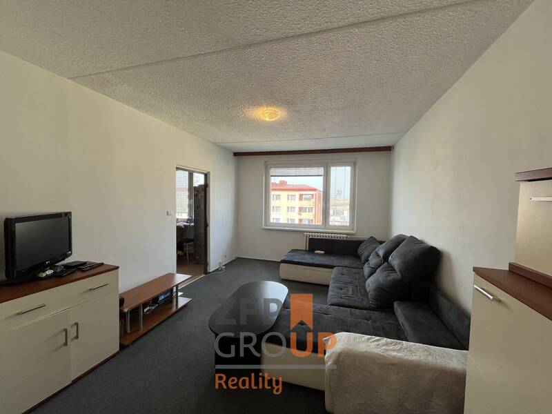 Pronájem bytu 3+1 o rozloze 73 m², Znojmo - Přímětice