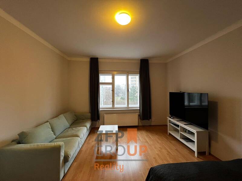 Prodej bytu 1+1 45 m², Praha - Strašnice
