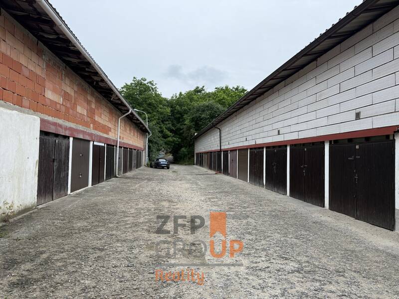 Prodej garáže 18 m², Brno - Lesná