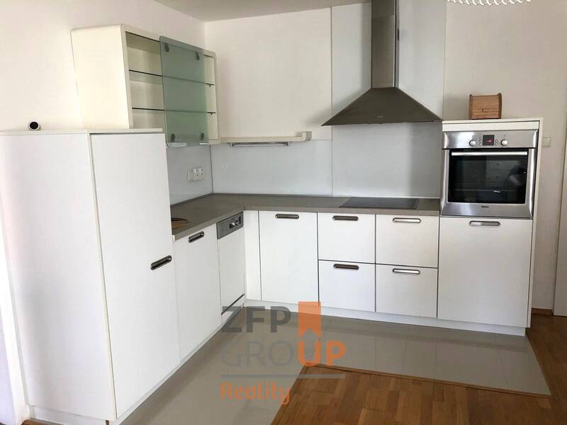 Pronájem bytu 2+kk o rozloze 50 m², ulice Zdoňovská, Praha - Horní Počernice