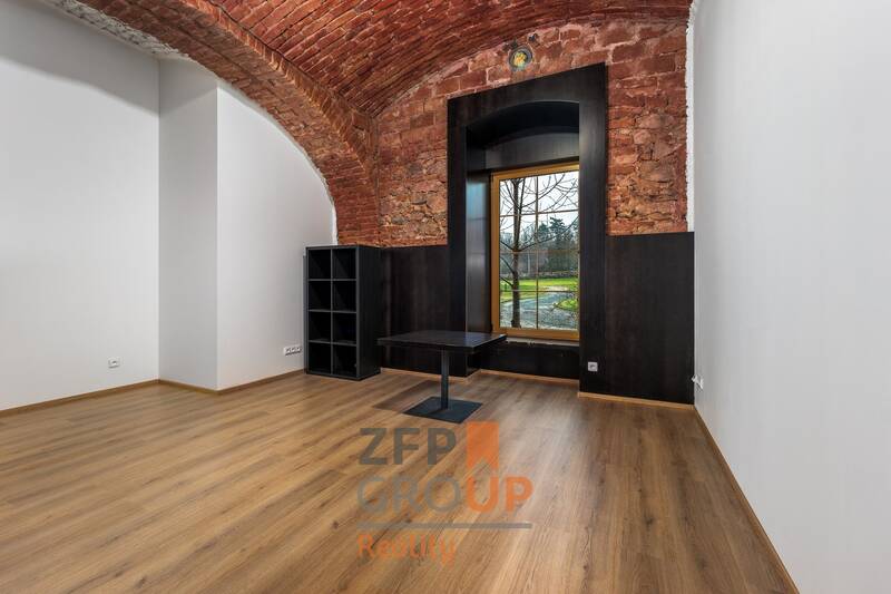 Pronájem bytu 1+1 s výměrou 71 m2, ulice K Radotínu, Praha - Zbraslav