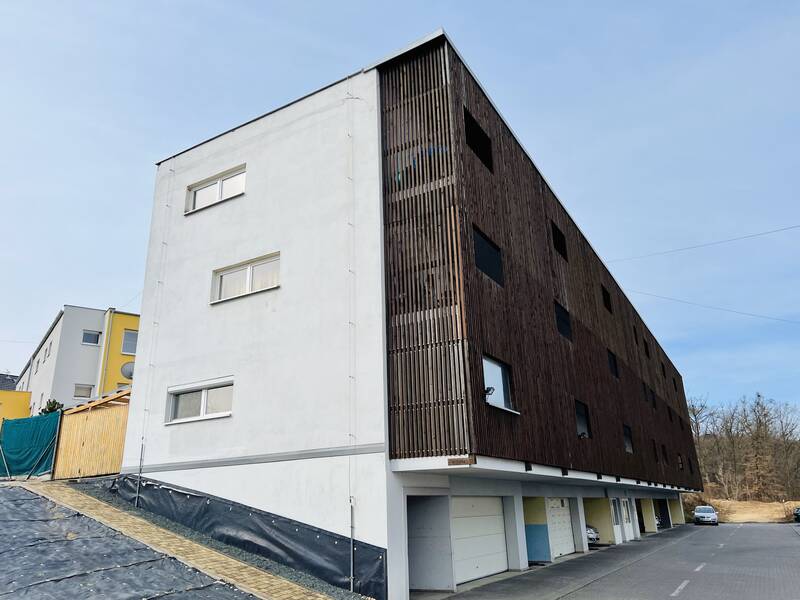 Prodej krásného bytu 2+kk  o rozloze 55 m2 s balkonem, sklepem, na ulici K Lesu, Brno - Modřice