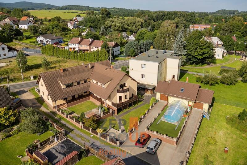 Prodej rodinného domu o rozloze 476 m², ulice Frýdlantská, Raspenava