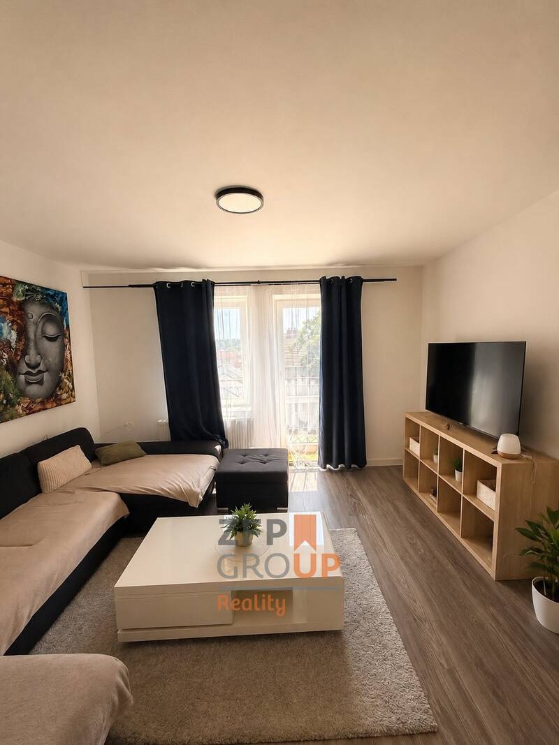 Prodej světlého bytu 2+1 o rozloze 58 m² po částečné rekonstrukci s balkonem, ulice Hornická, Dubňany