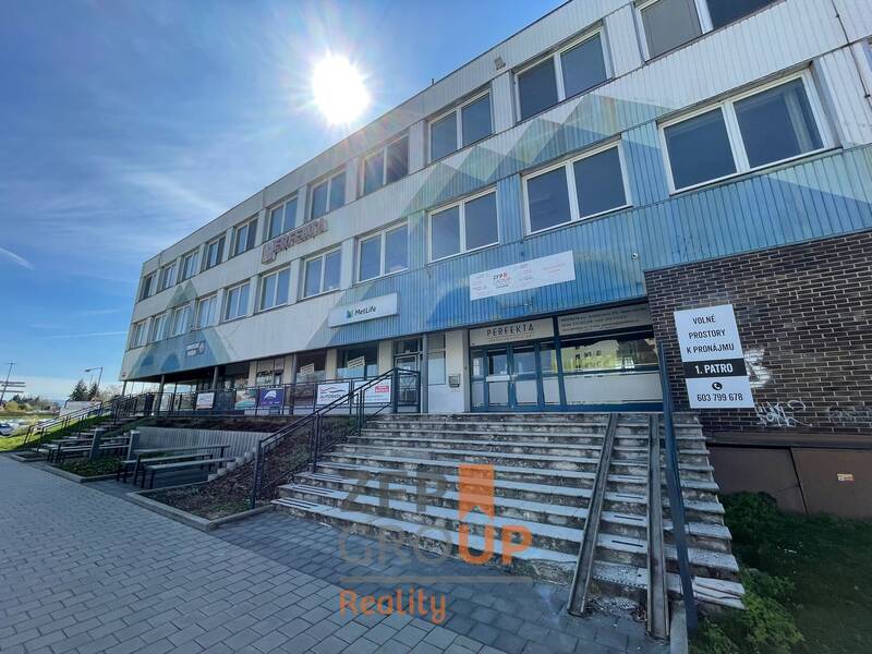 Pronájem kanceláře o rozloze 90 m², ulice Svatoplukova, Veselí nad Moravou